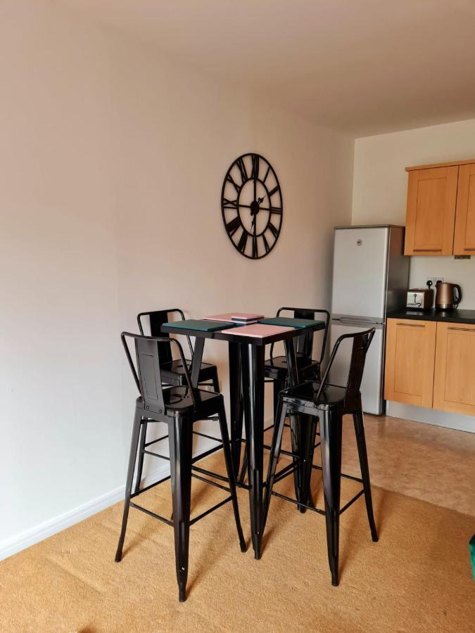 Emerald Blossom-Central Warrington, Luxurious Yet Homely, Wifi, Secure Parking Warrington (Cheshire) Exterior foto