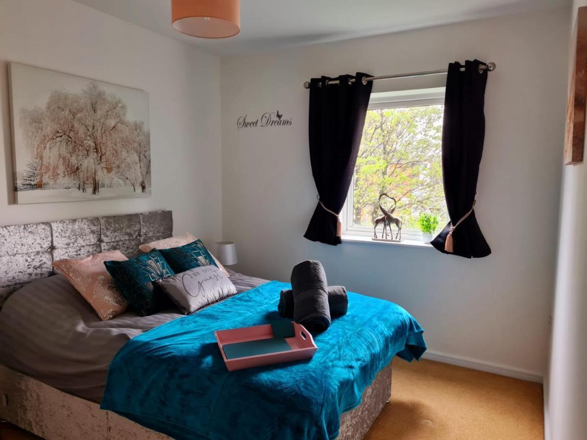 Emerald Blossom-Central Warrington, Luxurious Yet Homely, Wifi, Secure Parking Warrington (Cheshire) Exterior foto